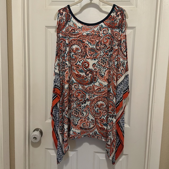 Lane Bryant Top, size 14/16, multi color print - Picture 4 of 5